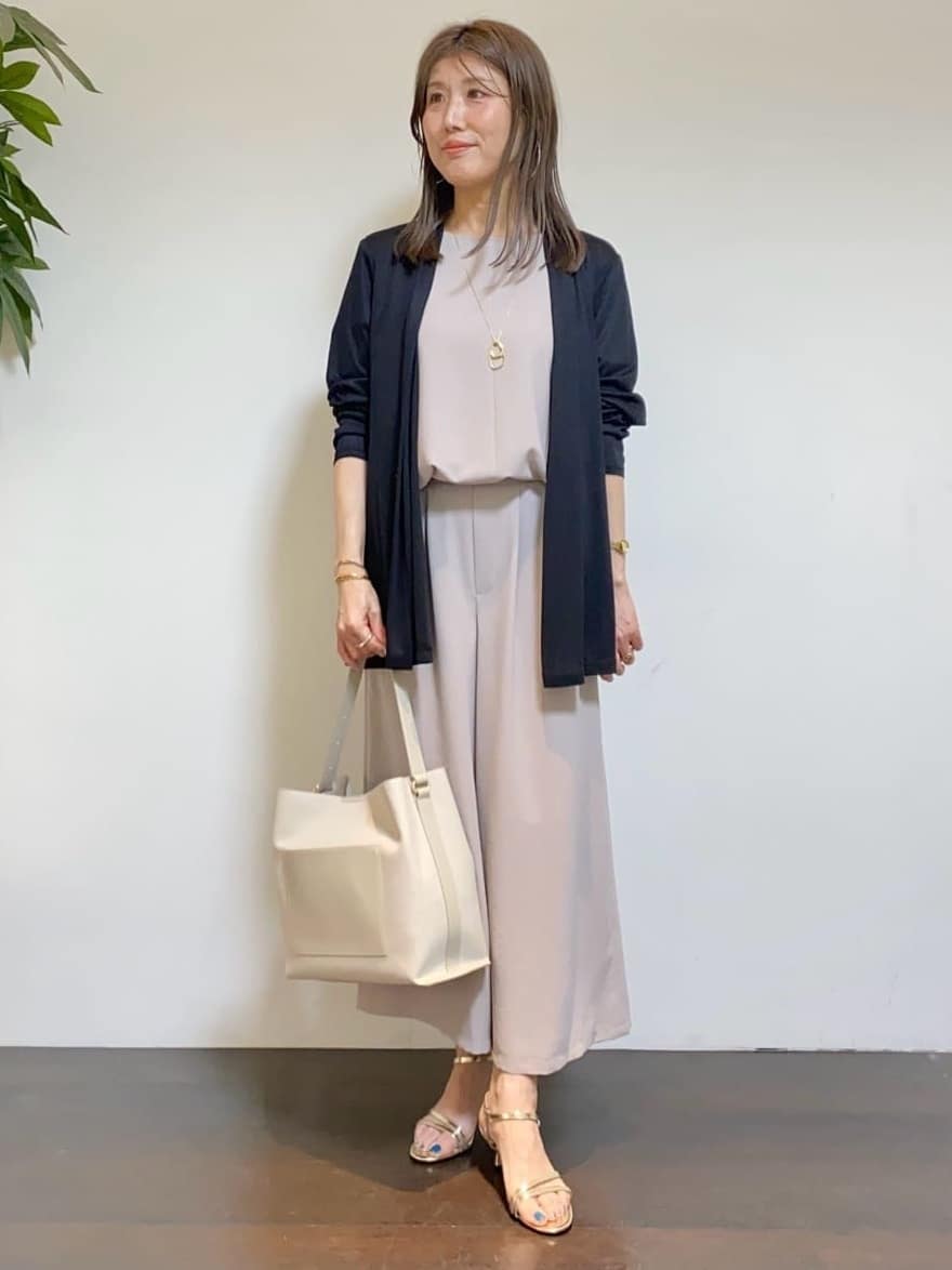 tomoさんの「UNTITLED｜◆ビッグトップネックレス」を使ったコーディネート