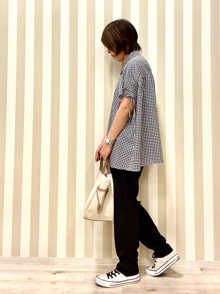 pieceさんの「SHOO･LA･RUE｜◆【SS-3L/ひんやり/吸水速乾/UV】軽量でさらりと穿ける テーパードパンツ」を使ったコーディネート