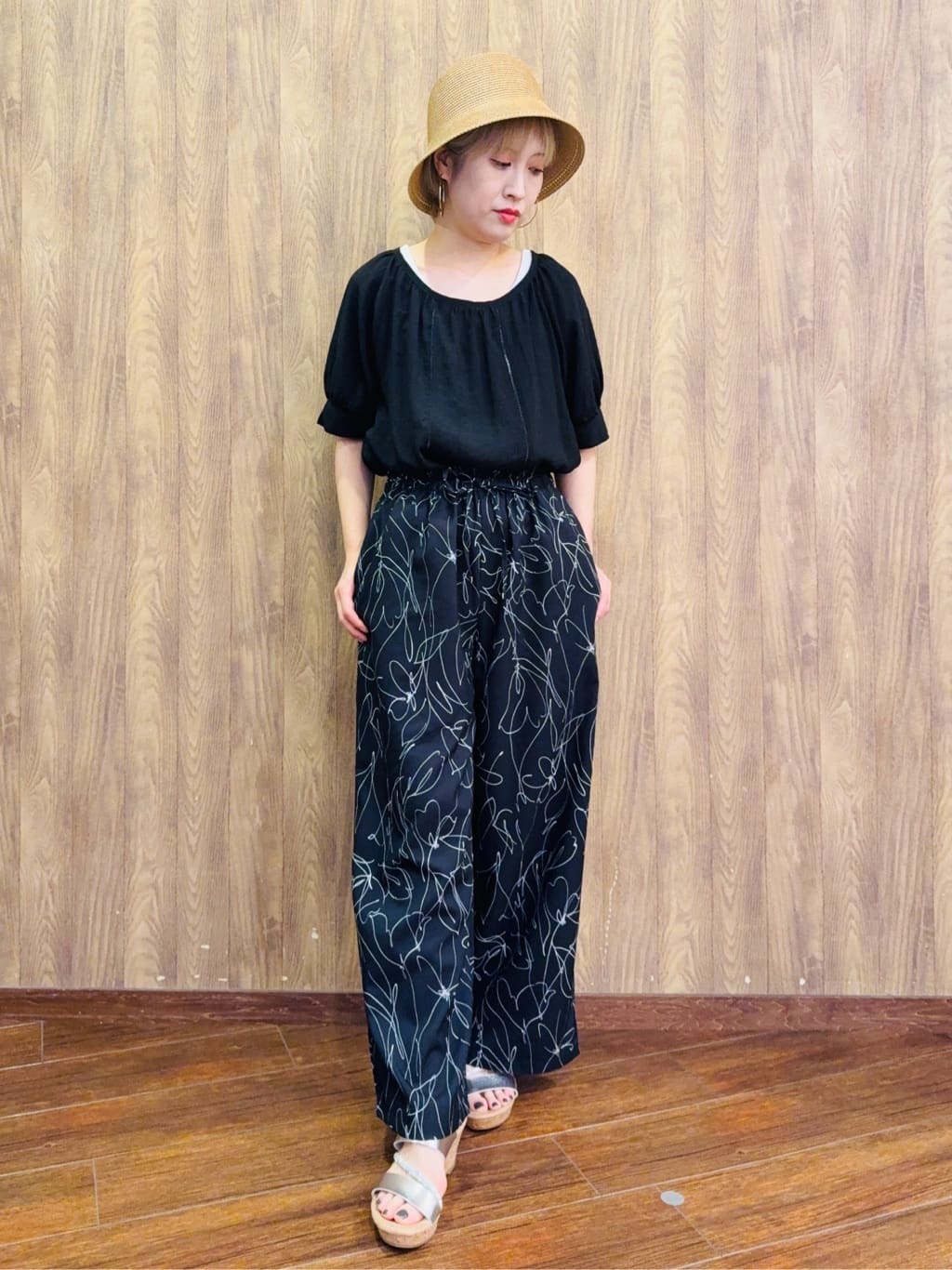 ちばみさんの「SHOO･LA･RUE｜」を使ったコーディネート