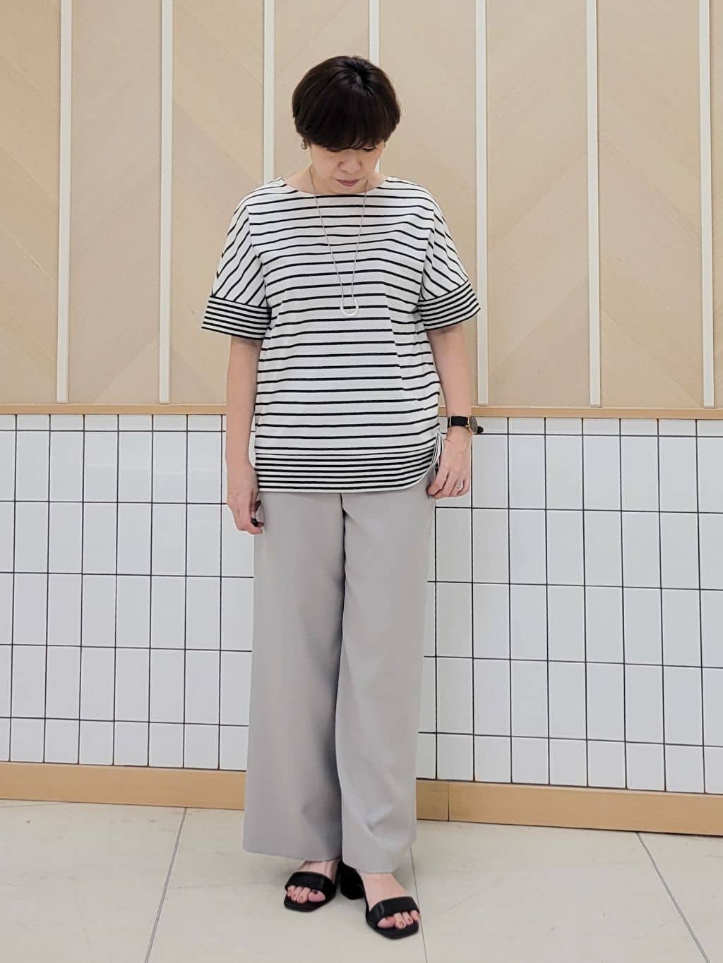 tomoさんの「COUP DE CHANCE｜【洗える】着流しカーディガン」を使ったコーディネート