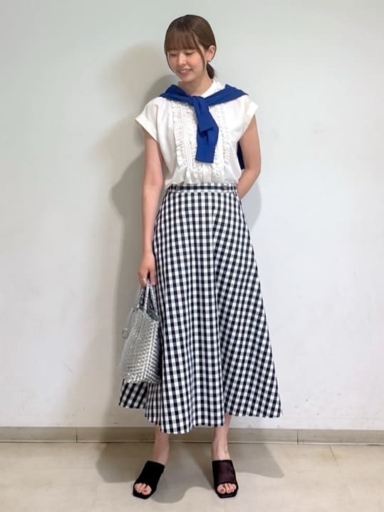 yukaさんの「UNTITLED｜メタリックメッシュトート」を使ったコーディネート
