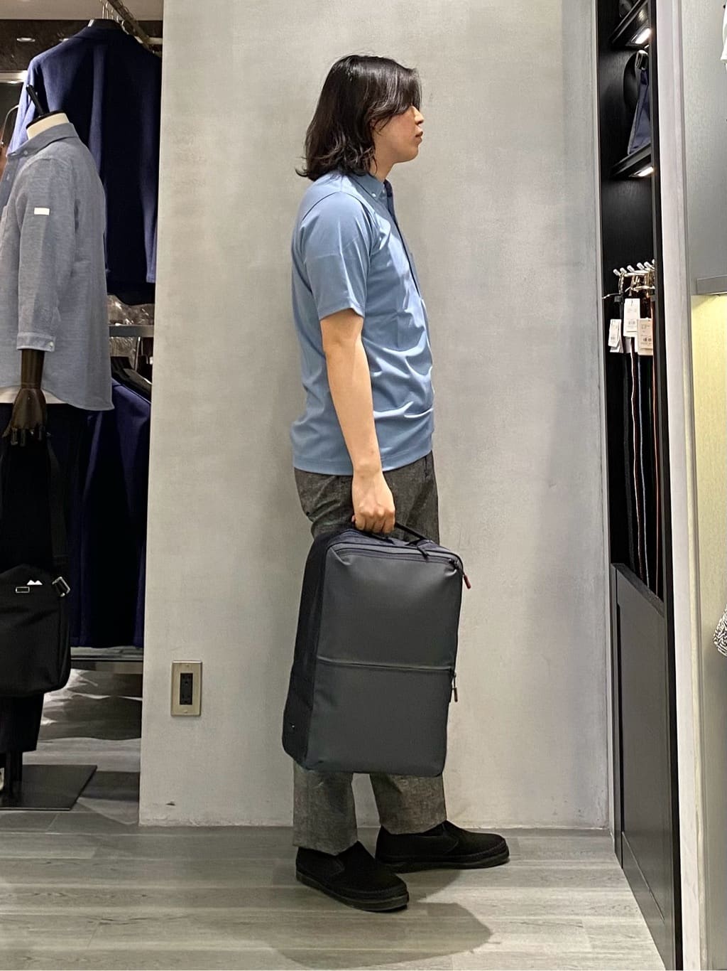 nishiさんの「TAKEO KIKUCHI｜【抗菌防臭】COOL DOTS（R）ドビープリント パンツ」を使ったコーディネート