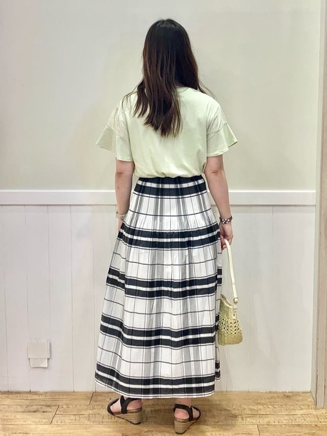 FUJIさんの「SHOO･LA･RUE｜◆【高レビュー/累計販売35万足突破】片手ではけるサンダル シューダル 25SS」を使ったコーディネート