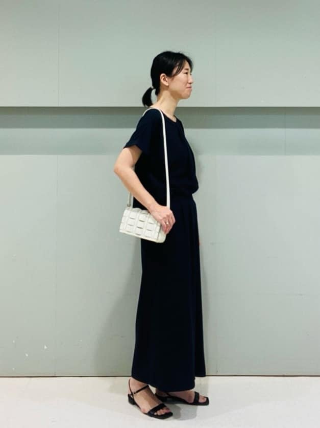 hitomiさんの「UNTITLED｜」を使ったコーディネート