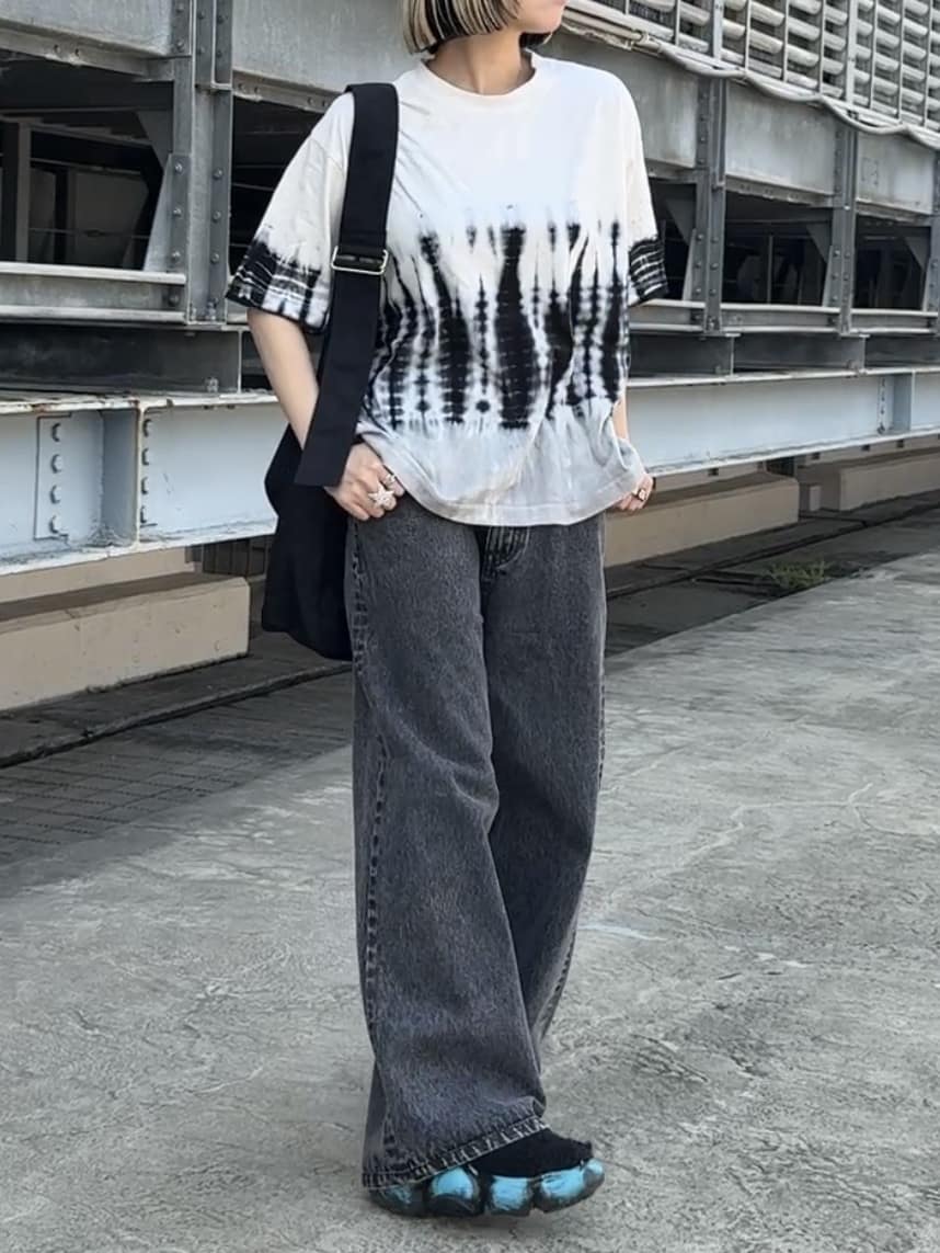 川本葵さんの「tk.TAKEO KIKUCHI｜」を使ったコーディネート