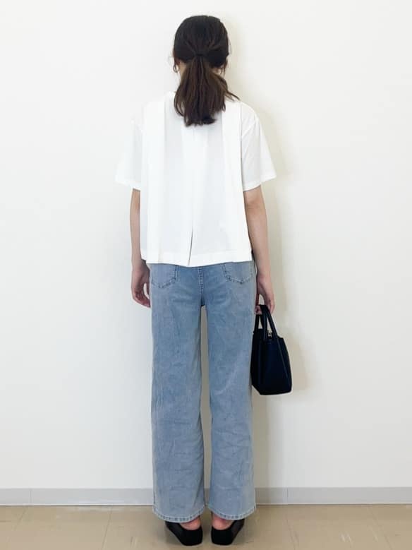miyuuさんの「OPAQUE.CLIP｜◆バックフレアショートTシャツ【洗濯機洗い可】」を使ったコーディネート