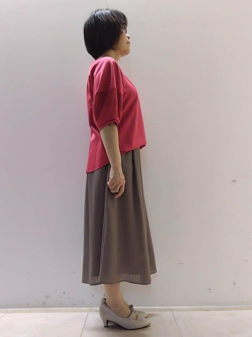 tokuさんの「Reflect｜◆【マシンウォッシュ可】キレイめラグランスリーブジャージ」を使ったコーディネート