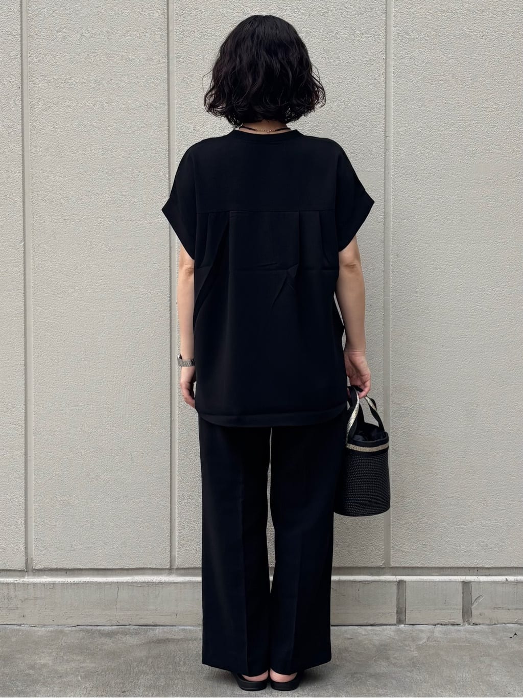 mhさんの「OPAQUE.CLIP｜《7色展開／SS-LLサイズ》ストレッチスキッパーブラウス／セットアップ対応【洗濯機洗い可／防シワ】」を使ったコーディネート