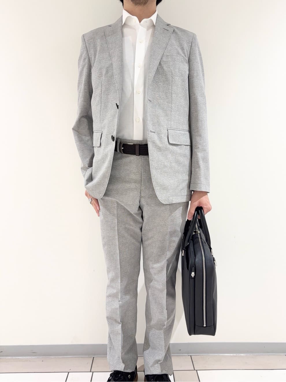 及川さんの「TAKEO KIKUCHI｜【抗菌防臭】COOL DOTS（R）ドビープリント ジャケット」を使ったコーディネート