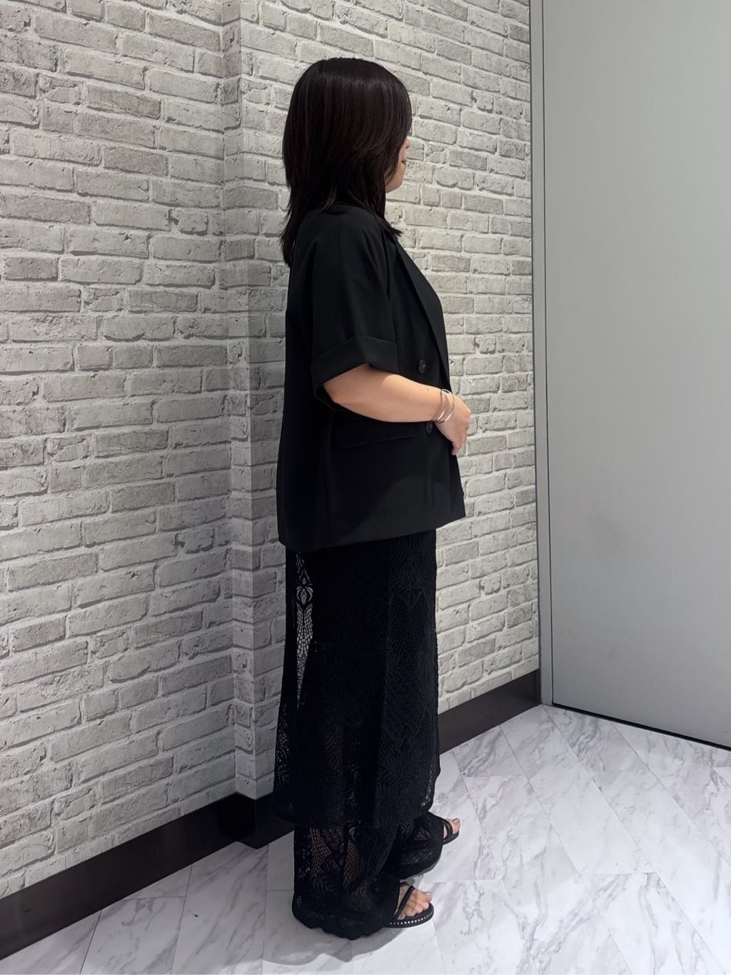 Akiさんの「INDIVI｜」を使ったコーディネート