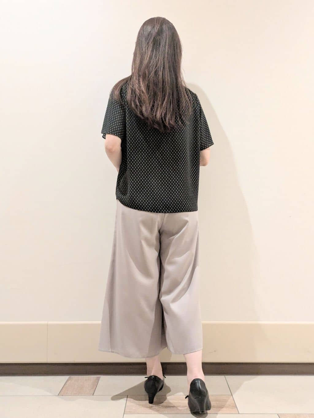 imamiさんの「Reflect｜◆【マシンウォッシュ可】五分袖コツキプリントブラウス」を使ったコーディネート