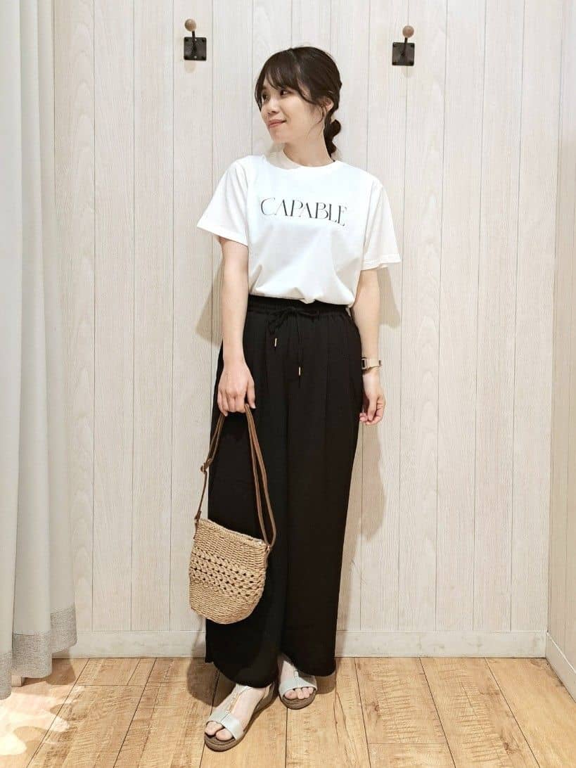 SAKIさんの「SHOO･LA･RUE｜」を使ったコーディネート