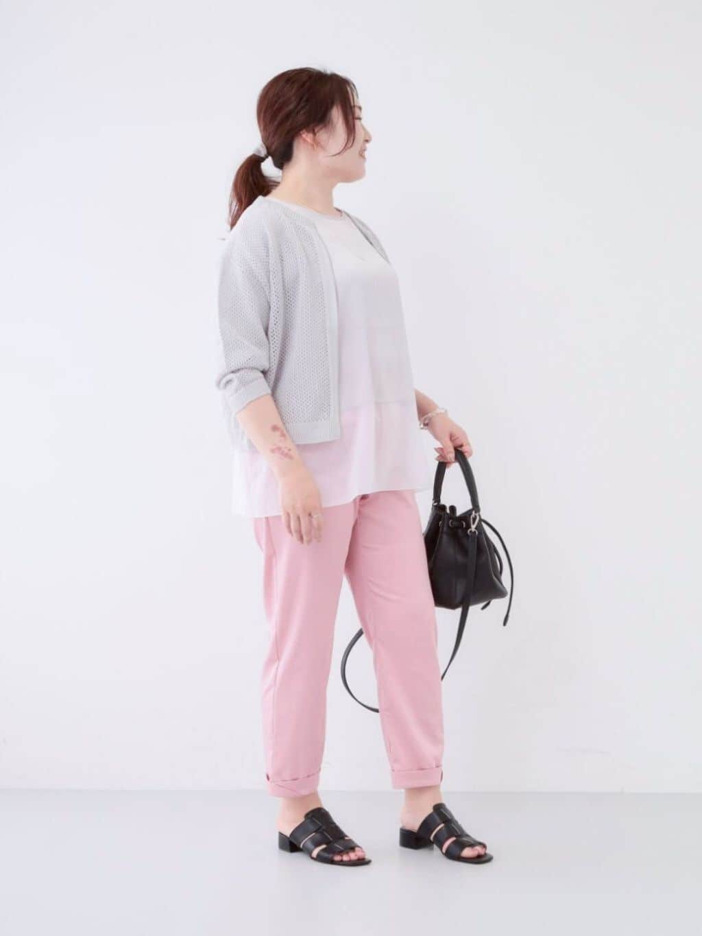 kaoさんの「INDIVI｜【洗える】裾シアー半袖トップス」を使ったコーディネート