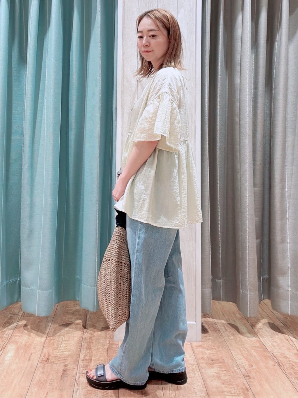 なみぞうさんの「SHOO･LA･RUE｜◆【高レビュー】スポーティで上品 大人のためのテープスポサン」を使ったコーディネート