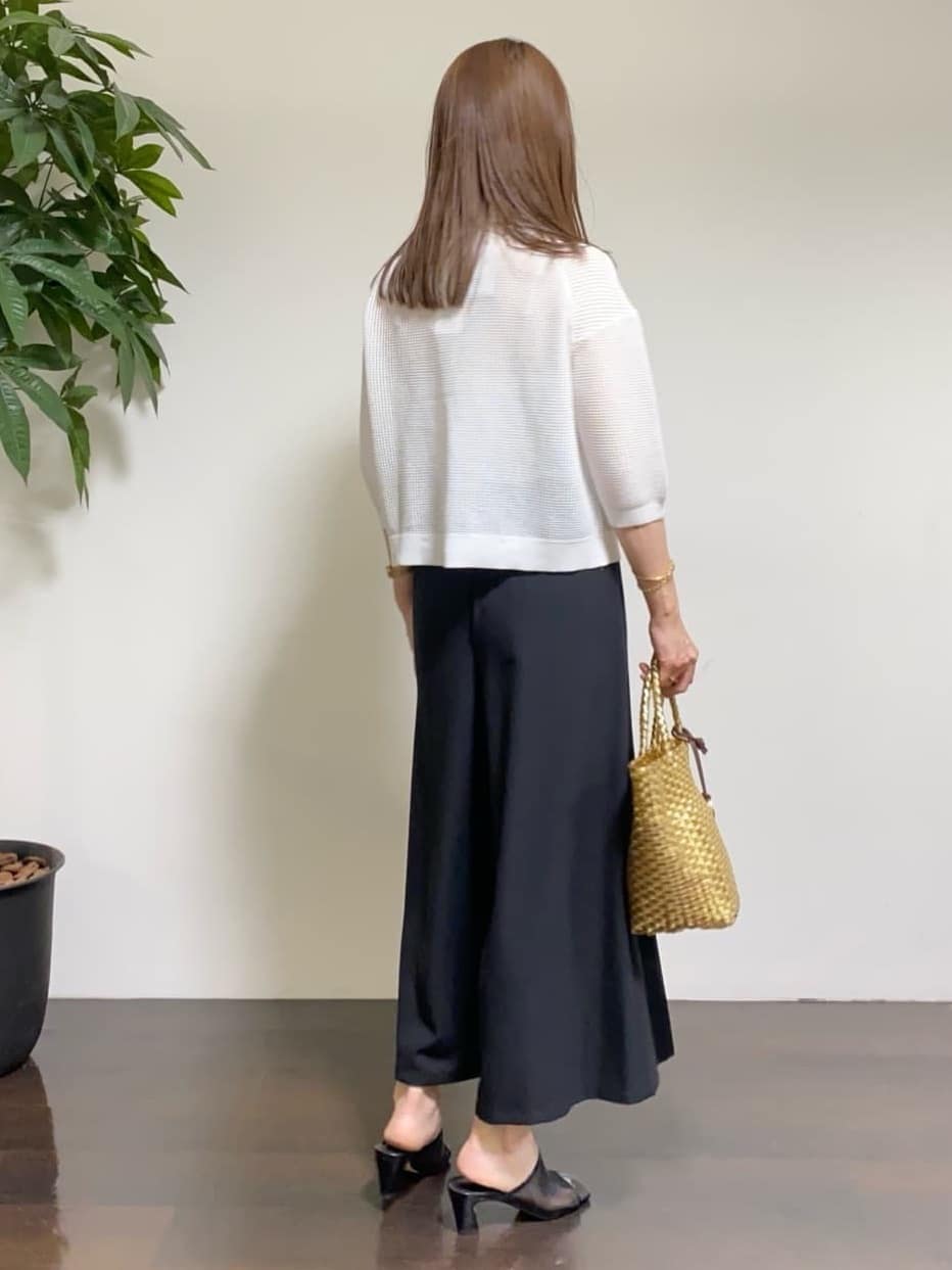 tomoさんの「UNTITLED｜メタリックメッシュトート」を使ったコーディネート