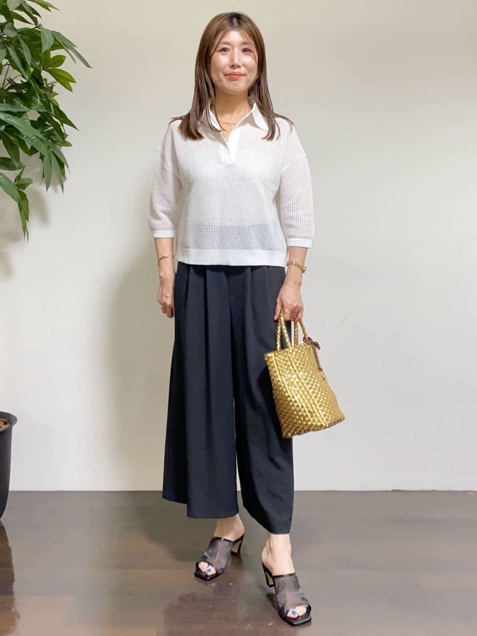 tomoさんの「UNTITLED｜メタリックメッシュトート」を使ったコーディネート
