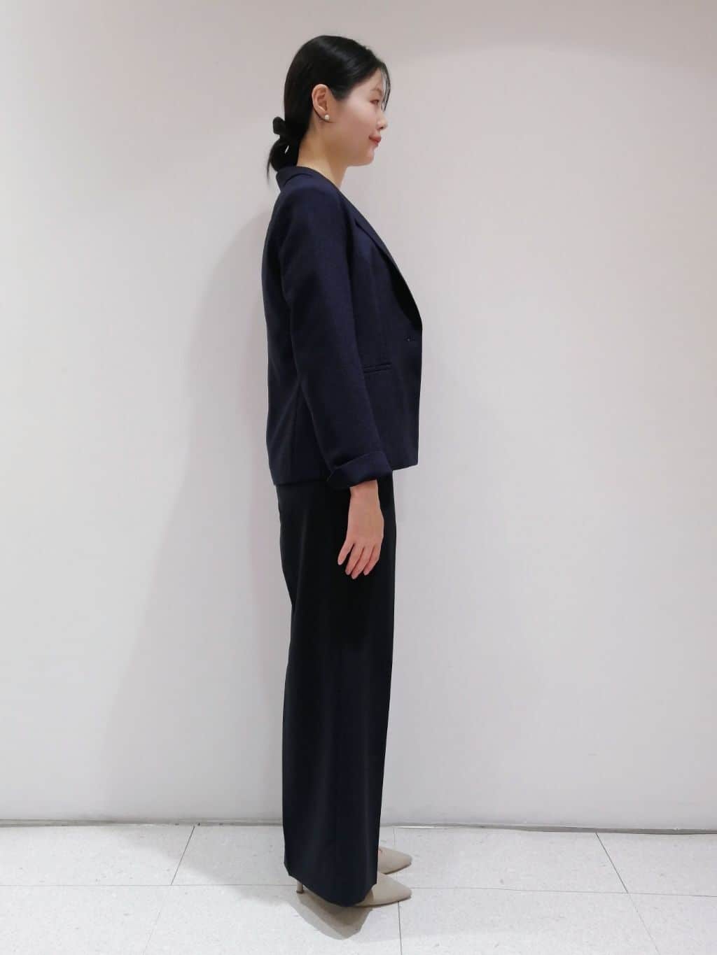 ayanoさんの「INDIVI｜【洗える／UVケア／スーツ】ストレッチワイドパンツ」を使ったコーディネート