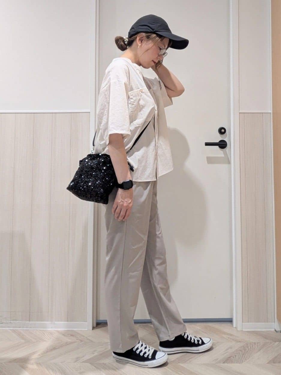 miyuさんの「SHOO･LA･RUE｜◆【SS-3L/ひんやり/吸水速乾/UV】軽量でさらりと穿ける テーパードパンツ」を使ったコーディネート