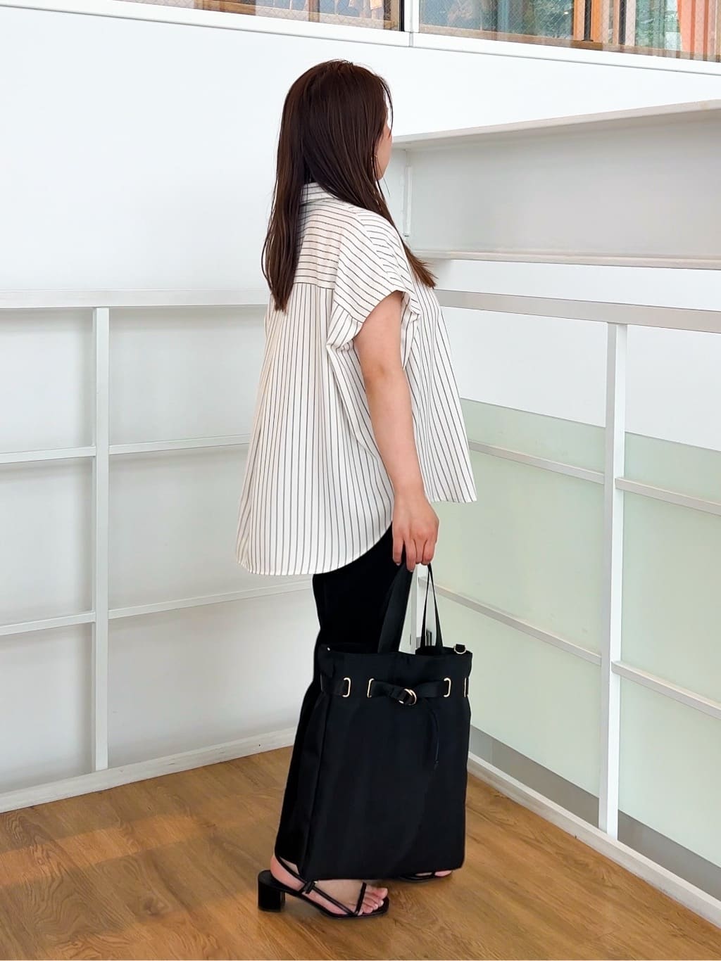 ちびゆきさんの「grove｜低身長さん向け－3cm丈【接触冷感】サマーハイパーストレッチテーパードパンツ」を使ったコーディネート