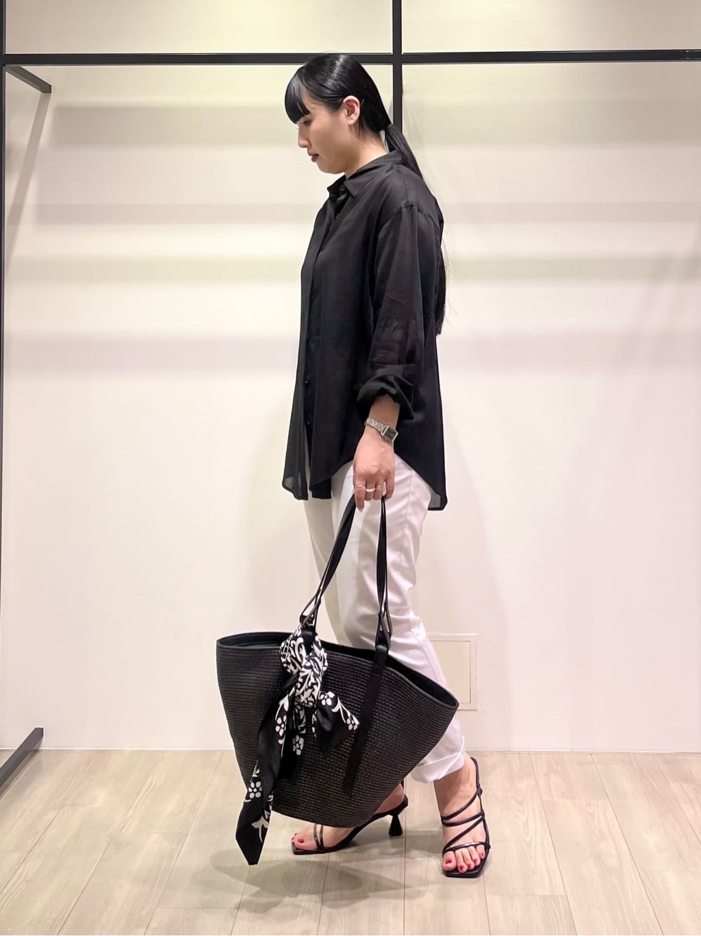 hasuさんの「INDIVI｜ダブルラインバングル」を使ったコーディネート