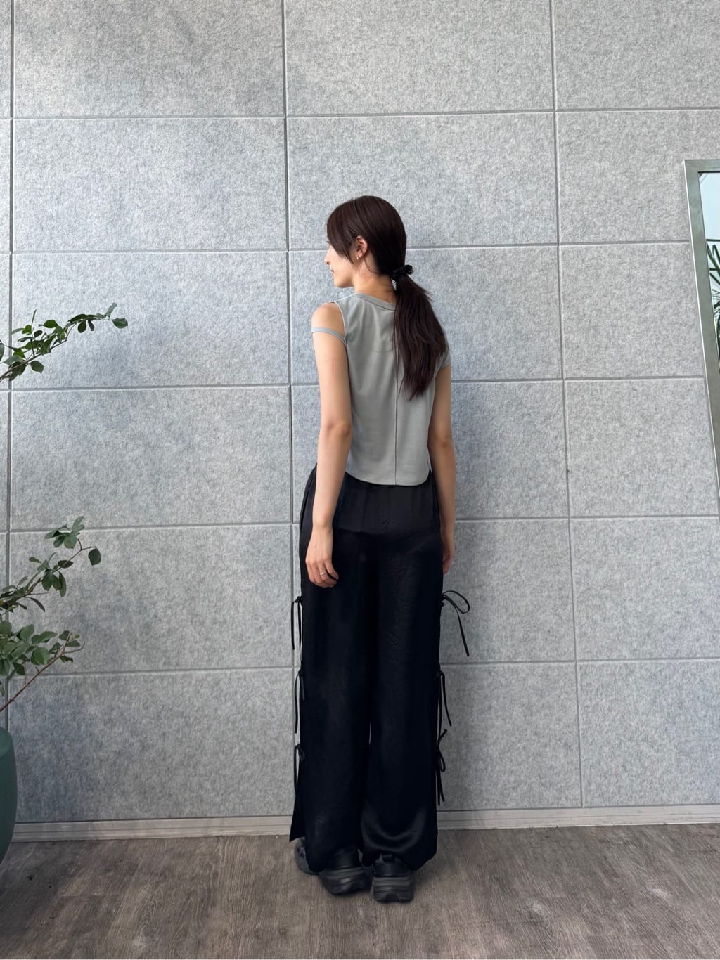 uchi__yamaさんの「CODE A｜compact edge tee」を使ったコーディネート