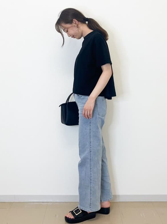 miyuuさんの「OPAQUE.CLIP｜◆バックフレアショートTシャツ【洗濯機洗い可】」を使ったコーディネート