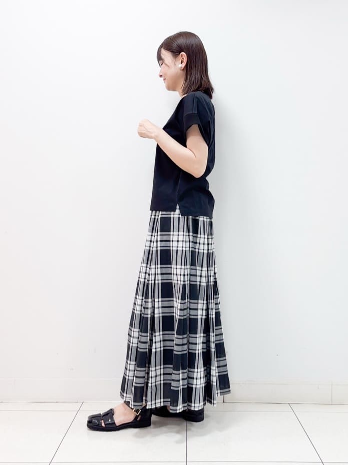 nakajoさんの「Dessin｜」を使ったコーディネート