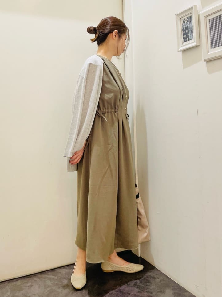 c_h_i_k_aさんの「grove｜」を使ったコーディネート