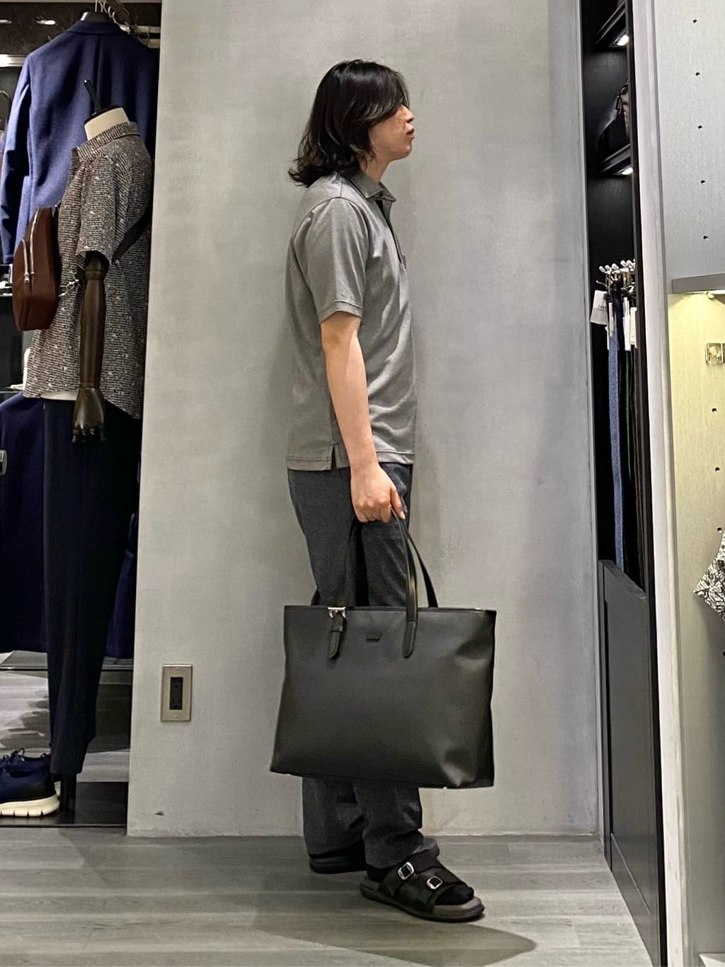 nishiさんの「TAKEO KIKUCHI｜コーデュラ（R） コーティング トートバッグ」を使ったコーディネート