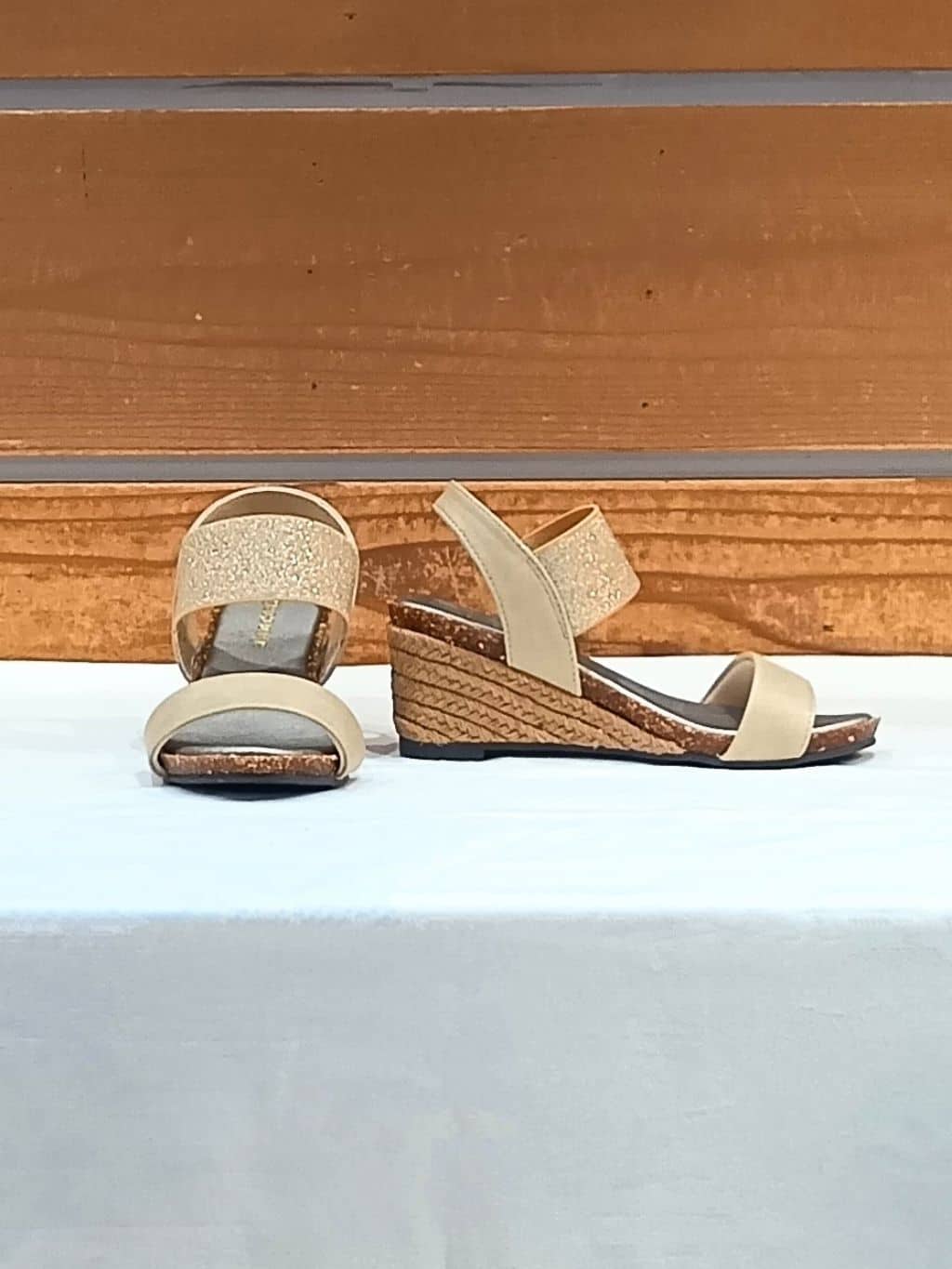 Haruさんの「SHOO･LA･RUE｜◆【高レビュー/累計販売35万足突破】片手ではけるサンダル シューダル 25SS」を使ったコーディネート