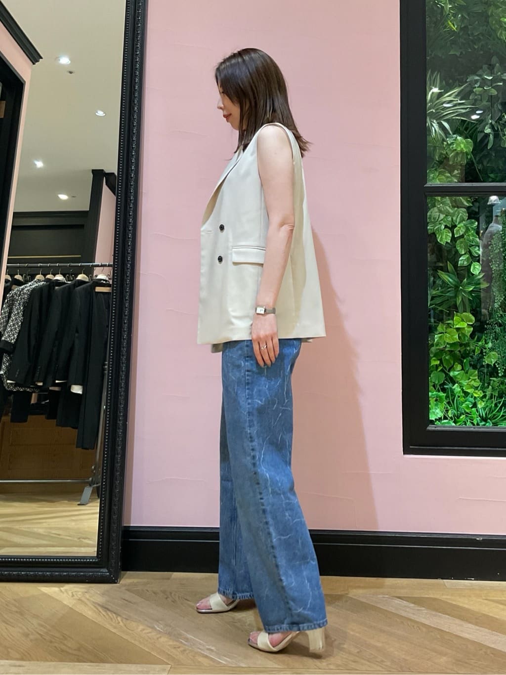 maruさんの「DRESSTERIOR｜」を使ったコーディネート