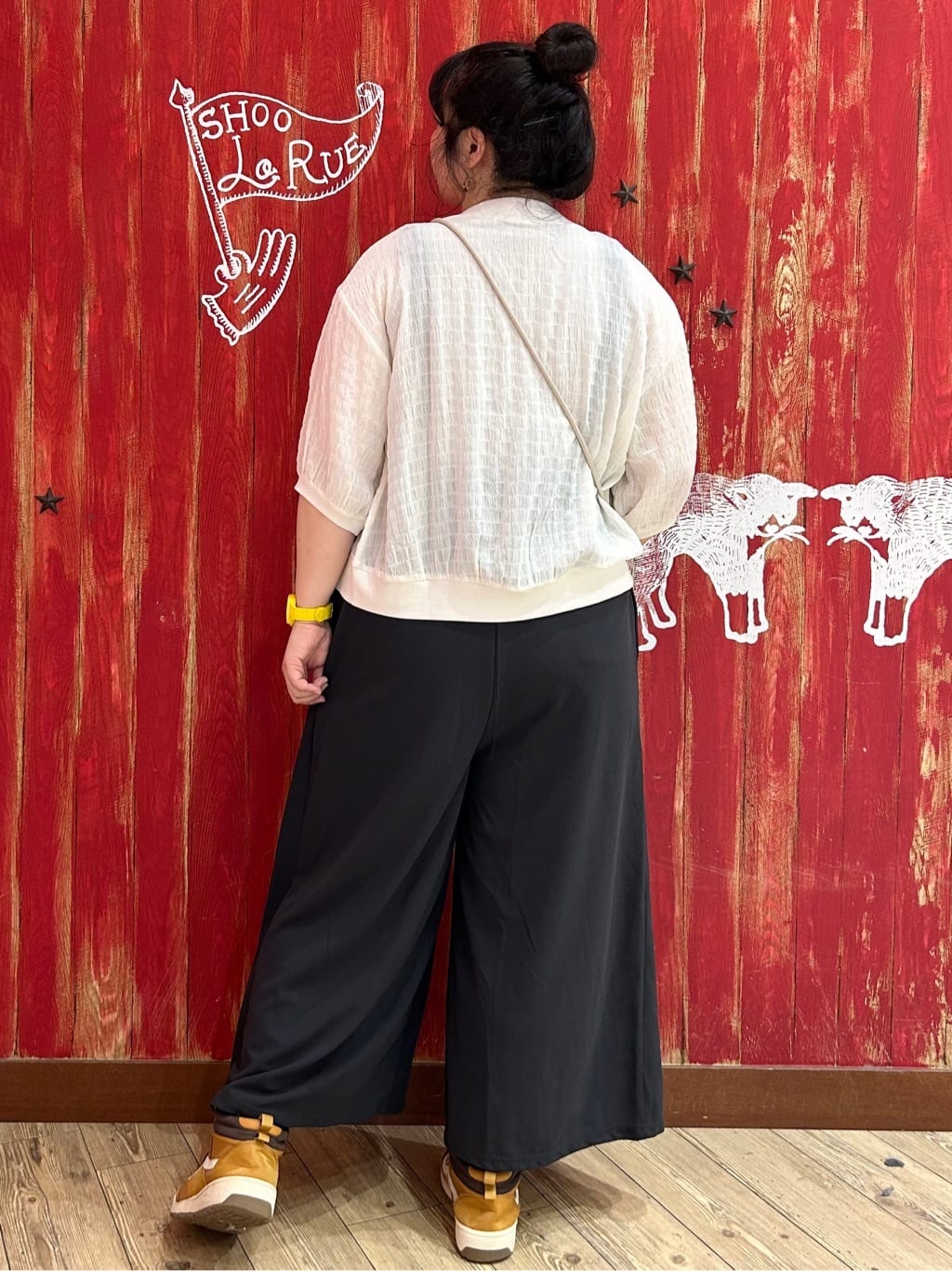 みりぽんさんの「SHOO･LA･RUE｜」を使ったコーディネート