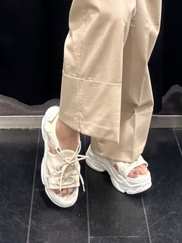 ひらのみさんの「THE SHOP TK｜」を使ったコーディネート