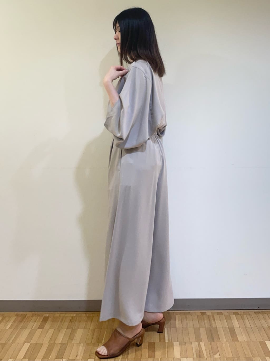 フナキさんの「UNTITLED｜◆ビッグトップネックレス」を使ったコーディネート