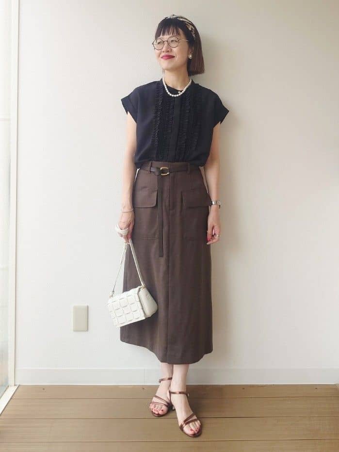 MUTSUKOさんの「UNTITLED｜【セレモニー】淡水パールショートネック」を使ったコーディネート
