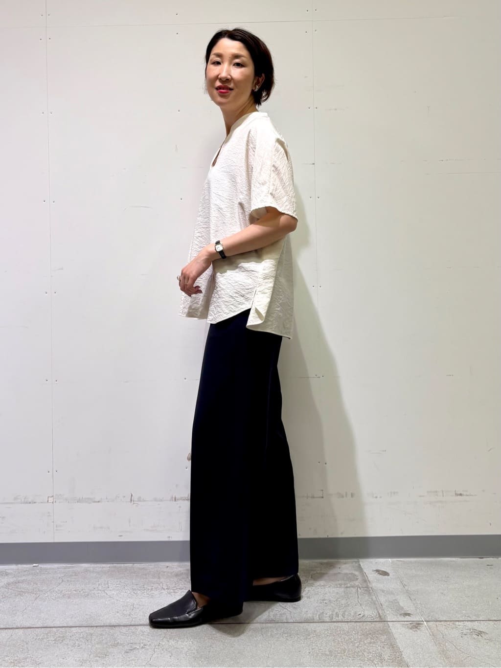 yuriさんの「INDIVI｜【洗える／UVケア／SETUP可能】ウール調ワイドパンツ」を使ったコーディネート
