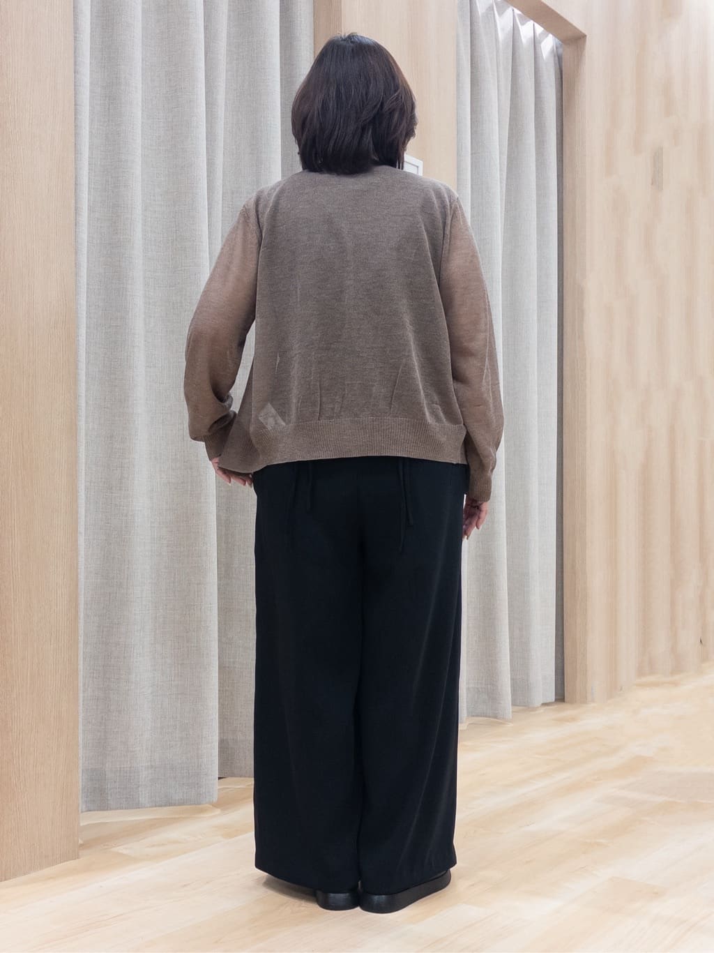 ゆみさんの「grove｜【雑誌掲載】洗えるシアーカーディガン」を使ったコーディネート