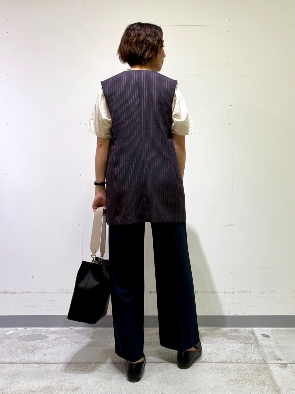 yuriさんの「INDIVI｜【洗える／UVケア／SETUP可能】ウール調ワイドパンツ」を使ったコーディネート