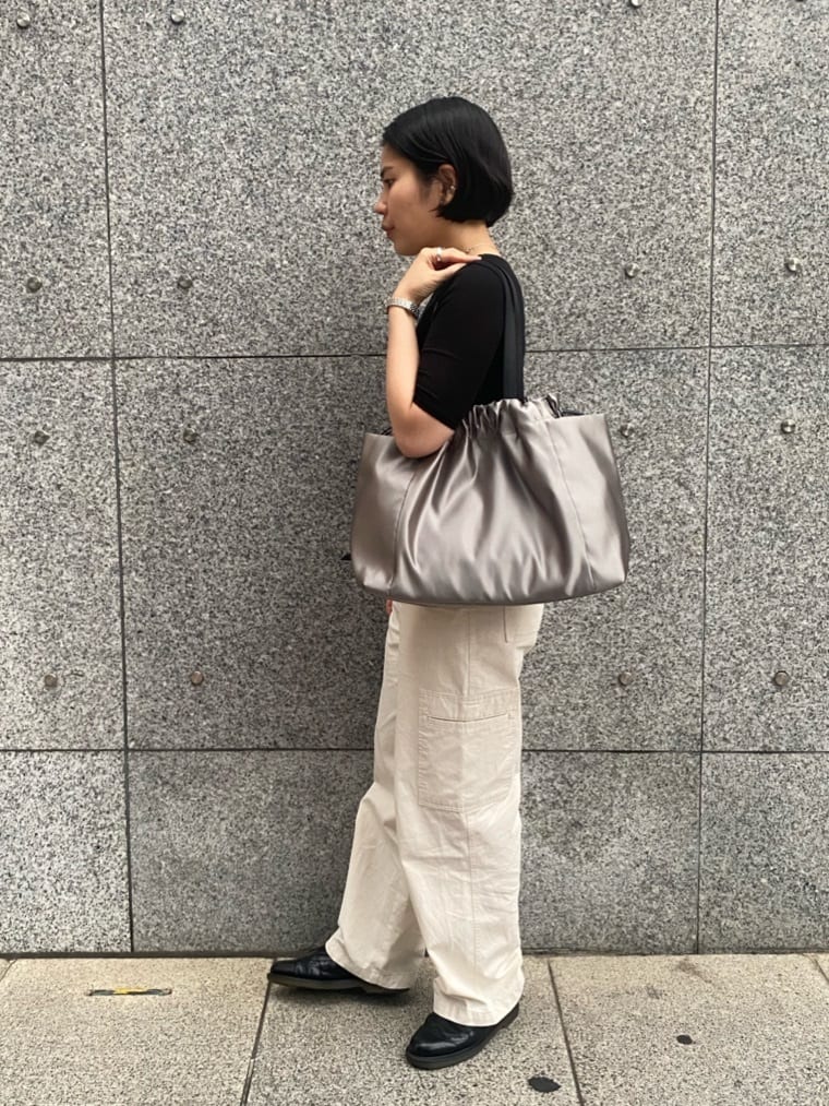 Uさんの「HIROKO HAYASHI｜LUINI SATINE（ルイーニ サティーネ）トートバッグ」を使ったコーディネート