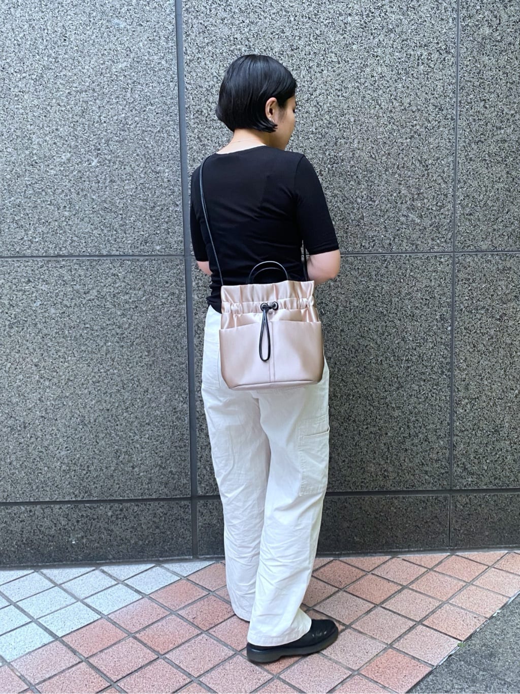 Uさんの「HIROKO HAYASHI｜LUINI SATINE（ルイーニ サティーネ）ショルダーバッグ」を使ったコーディネート