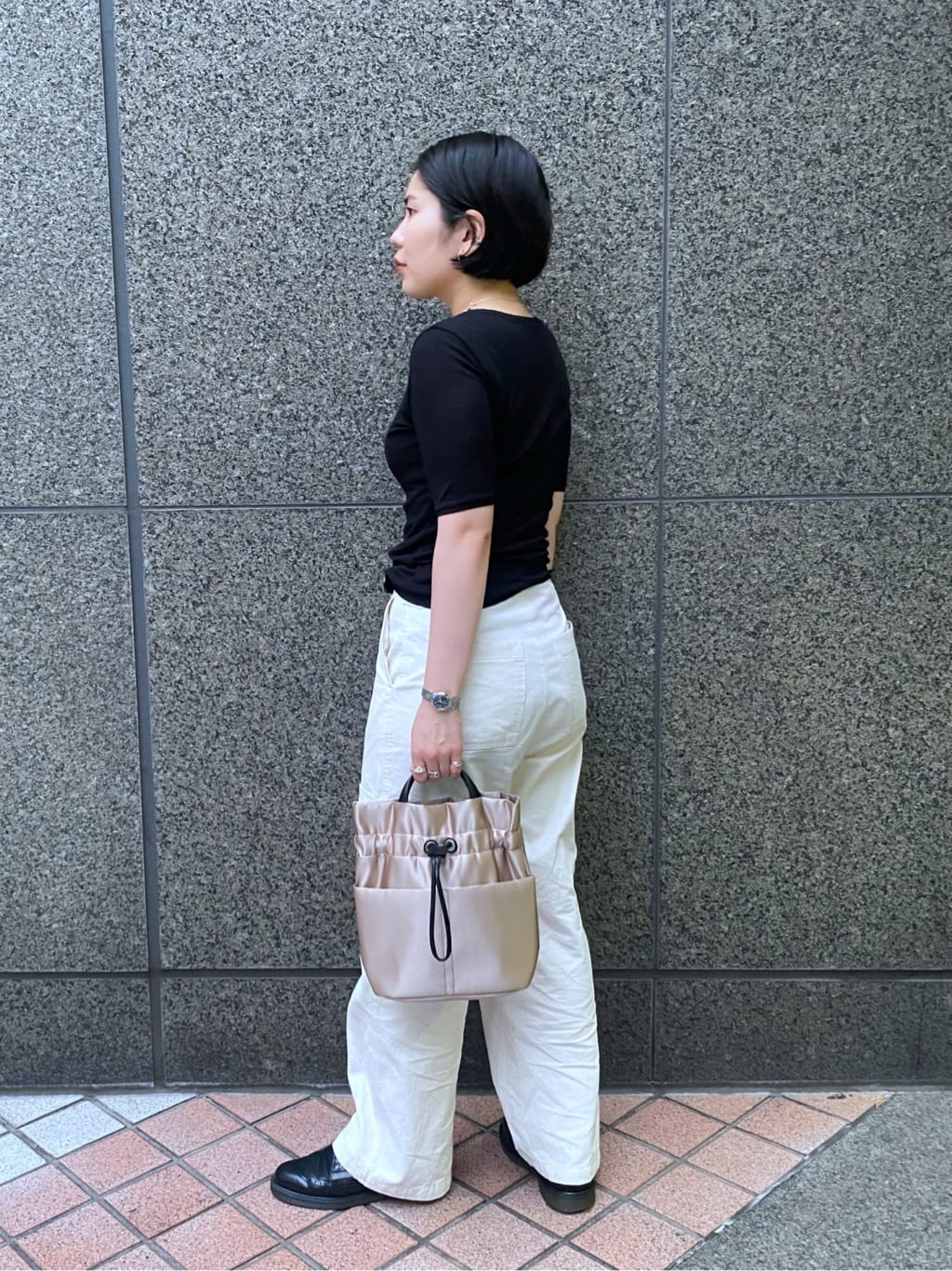 Uさんの「HIROKO HAYASHI｜LUINI SATINE（ルイーニ サティーネ）ショルダーバッグ」を使ったコーディネート
