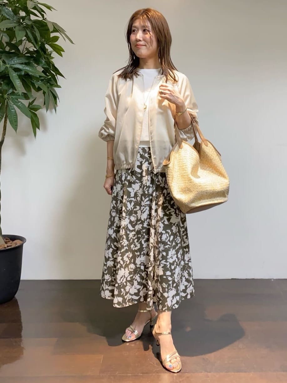 tomoさんの「UNTITLED｜◆ビッグトップネックレス」を使ったコーディネート