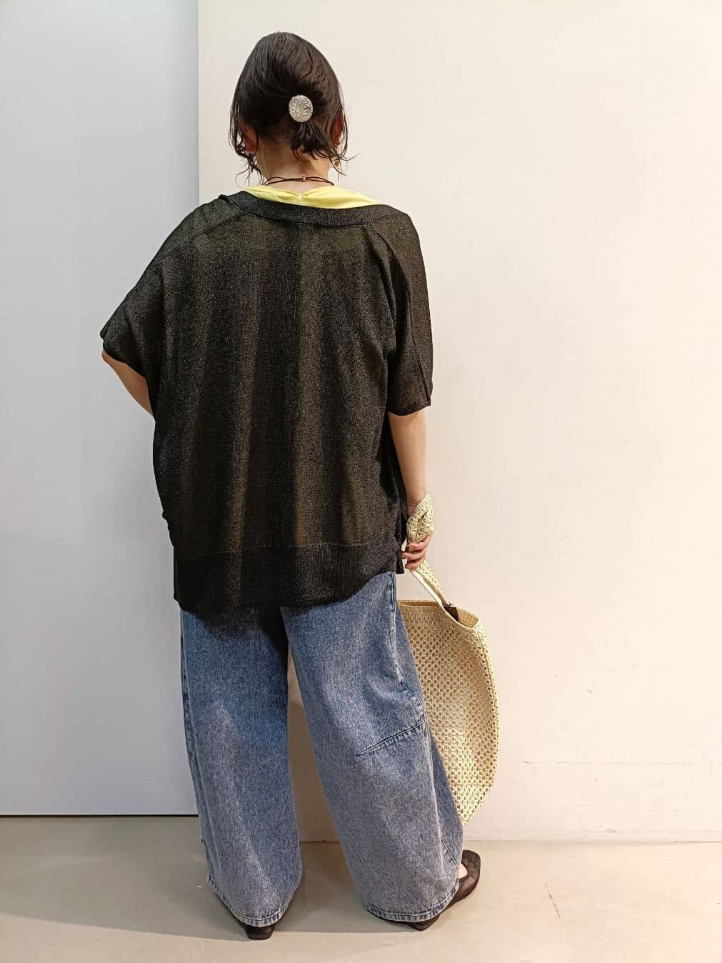 あんさんの「THE SHOP TK｜異素材切替フォトプリントTシャツ【洗える】」を使ったコーディネート