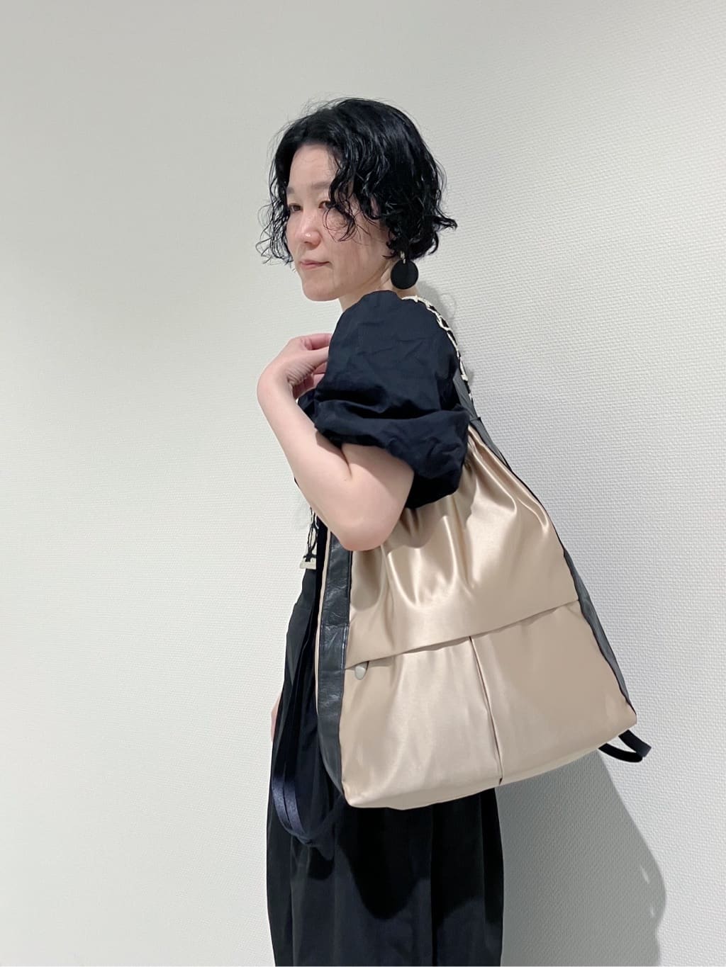 Cさんの「HIROKO HAYASHI｜LUINI SATINE（ルイーニ サティーネ）2wayナップサック」を使ったコーディネート