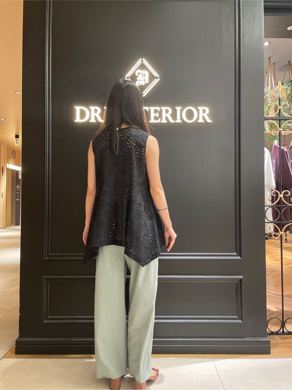 Karinさんの「DRESSTERIOR｜」を使ったコーディネート
