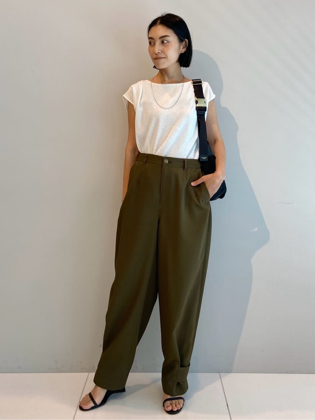 AYAさんの「UNTITLED｜【ジャージ素材】インナードッキングシアーカットソー」を使ったコーディネート