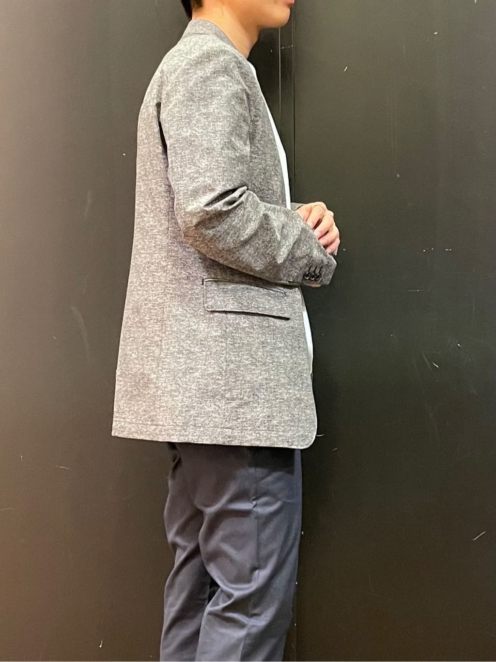 すずきさんの「TAKEO KIKUCHI｜【抗菌防臭】COOL DOTS（R）ドビープリント ジャケット」を使ったコーディネート