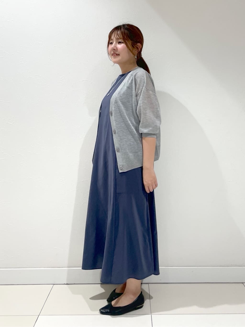 YUUKIさんの「INDIVI｜◆【大人シアーラメ】きれいめニットカーディガン」を使ったコーディネート