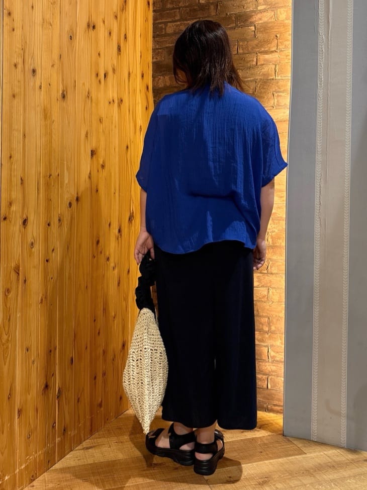 ゆかぴさんの「SHOO･LA･RUE｜◆【洗える/S-LL】色違いで揃えたい テレコリブタンクトップ」を使ったコーディネート