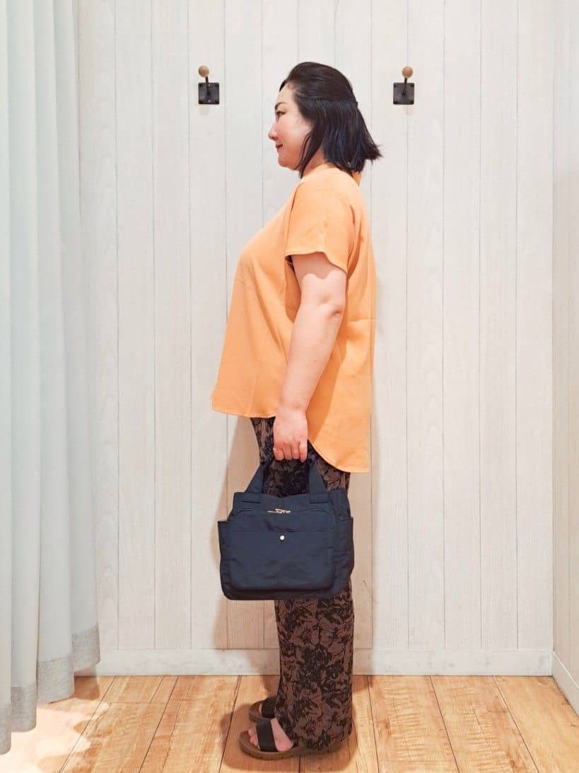 kotomiさんの「SHOO･LA･RUE｜【洗える/S-LL/プチプラ】さらっとすっきりきれい見え スキッパーブラウス」を使ったコーディネート